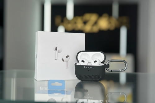 AirPods (3.ª generación) con Estuche de Carga – Audio Inmersivo y Diseño Ergonómico